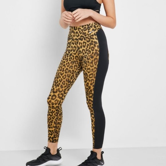 Nike Pants - Nike Dri Fit Leggings